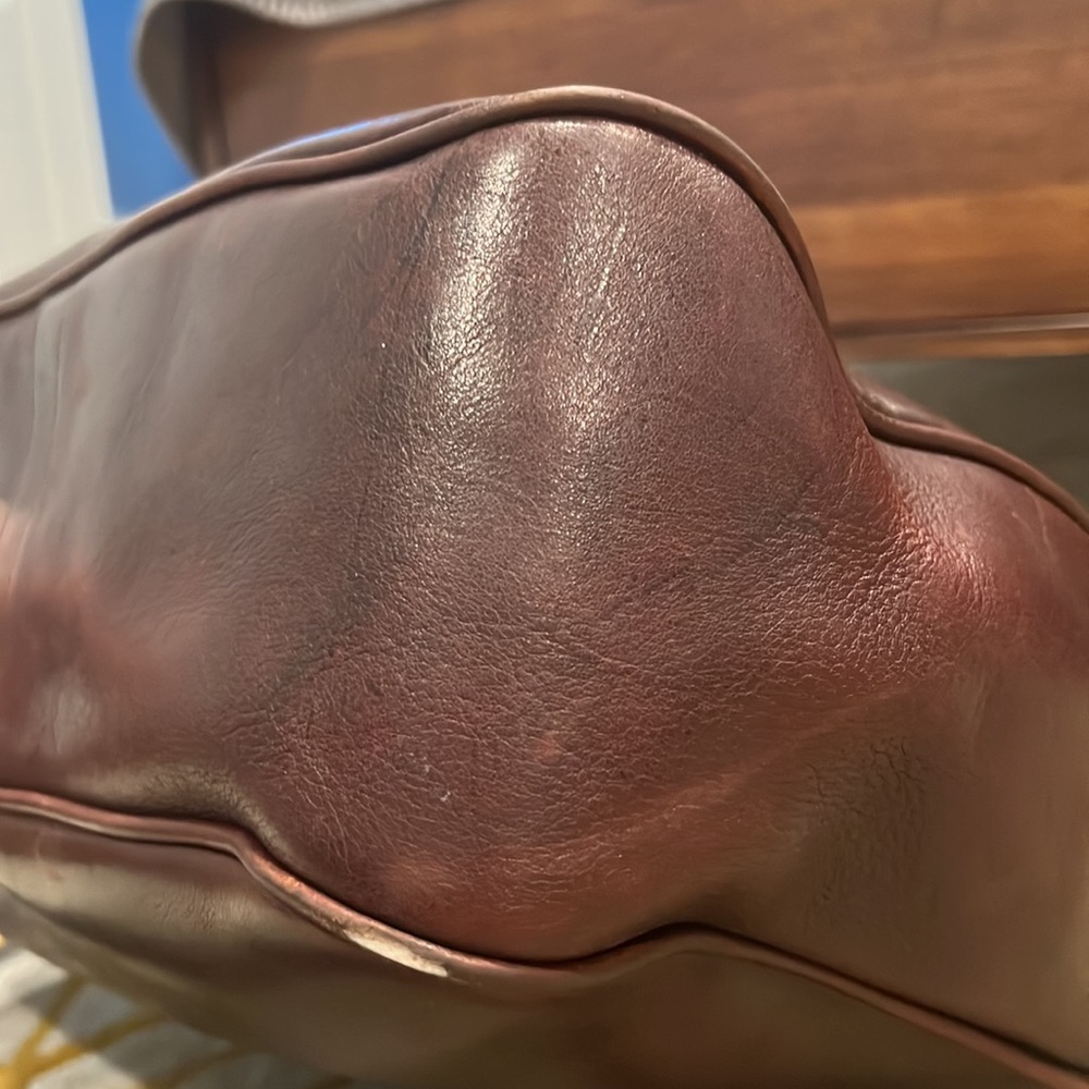 Genuine Leather Crossbody (vintage Cole Haan) - Picture 8 of 12